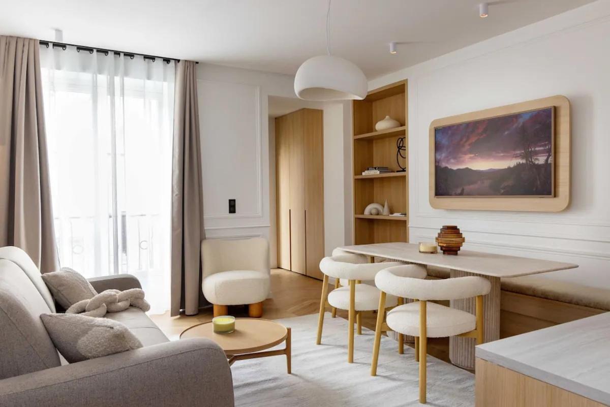 Splendid 2br 6p Near Palais Royal * Paris
